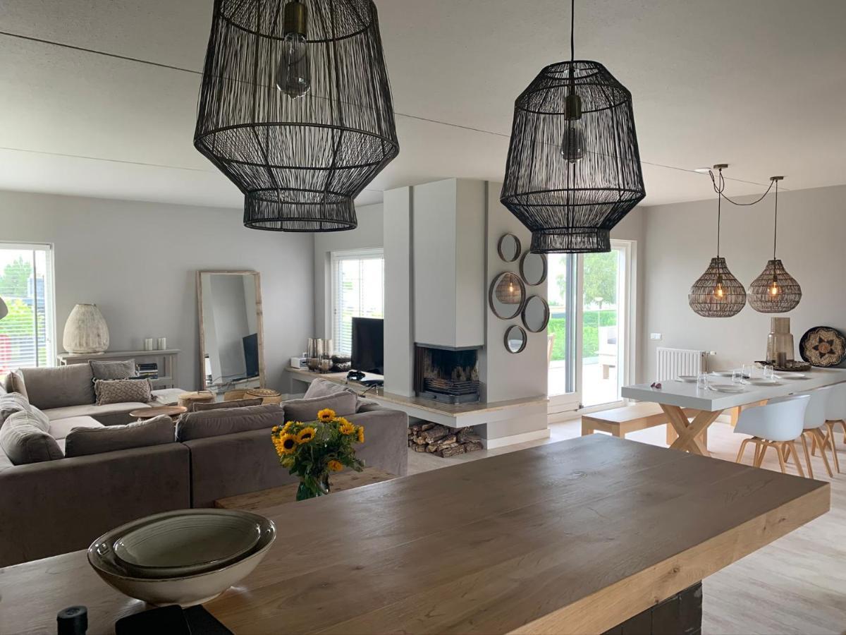 Luxe Voor 8 Personen Met Uitzicht Over Het Veerse Meer Kortgene